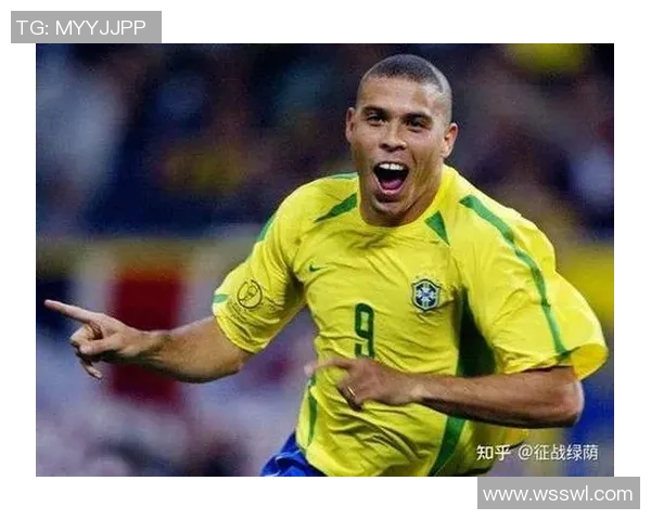 足球界十大名哨球星盘点：他们如何影响比赛的公正与精彩